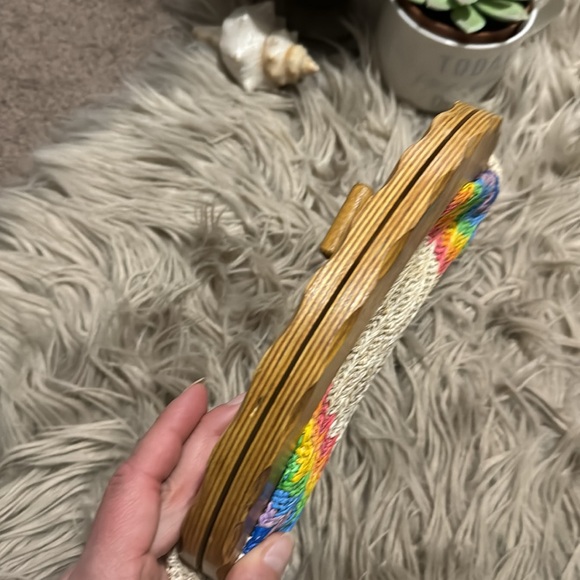 Vintage Woven Clutch-Made in Hong Kong-Wooden Top Closure-Rainbow Exterior - Picture 10 of 17